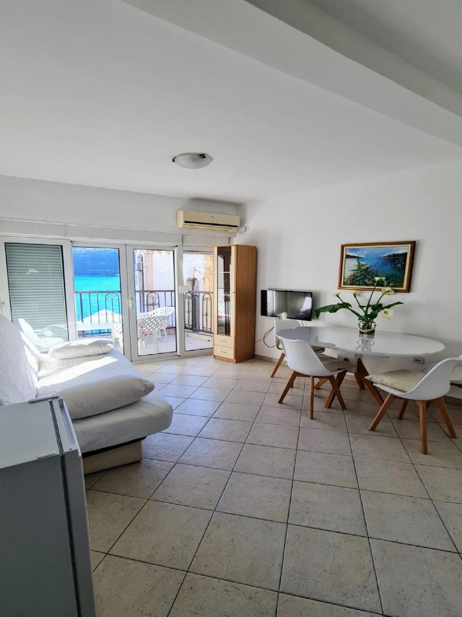 Apartments Sun House Herceg Novi Room photo
