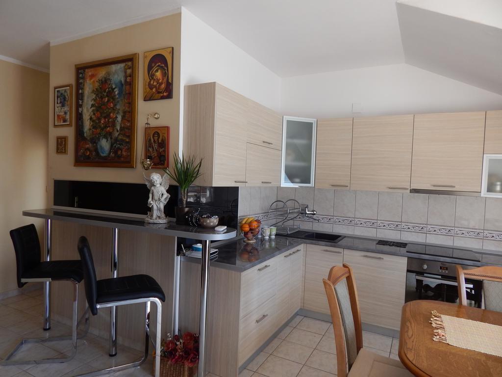 Apartments Sun House Herceg Novi Exterior photo